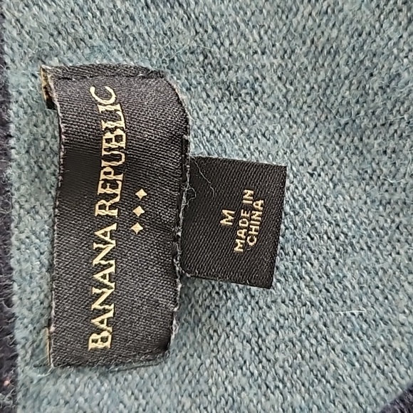 Nwot Banana Republic crew neck stripe sweater (D11) - Picture 2 of 3